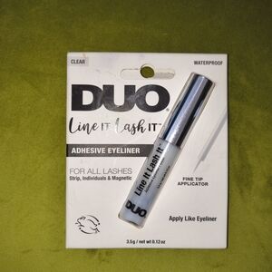 Duo Fine Tip Waterproof Adhesive Eyeliner In Clear